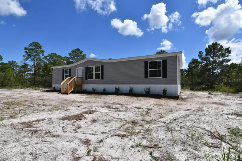 192 Freedom Dr, FL