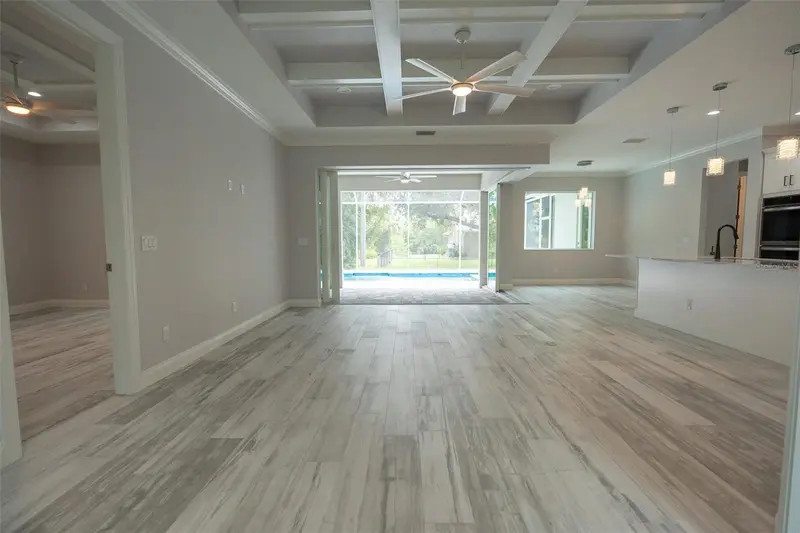 140 Snowden St, FL