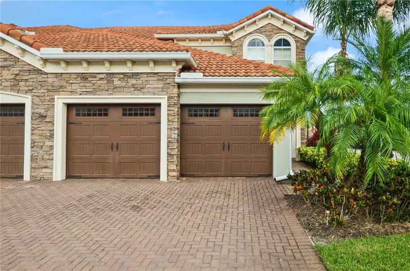 8915 Della Scala Cir, FL