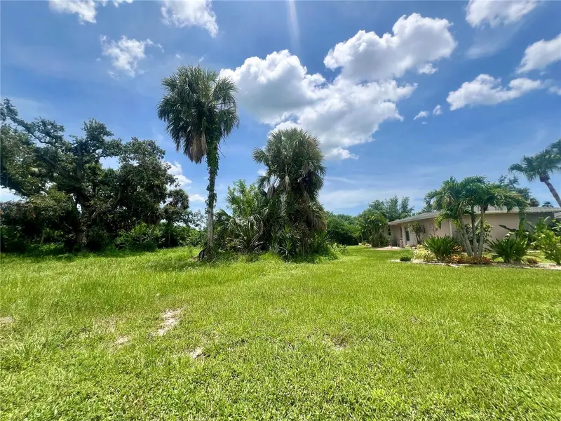 25 Oakland Hills Pl, FL