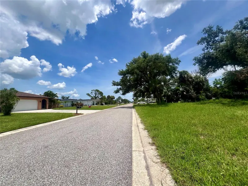 25 Oakland Hills Pl, FL