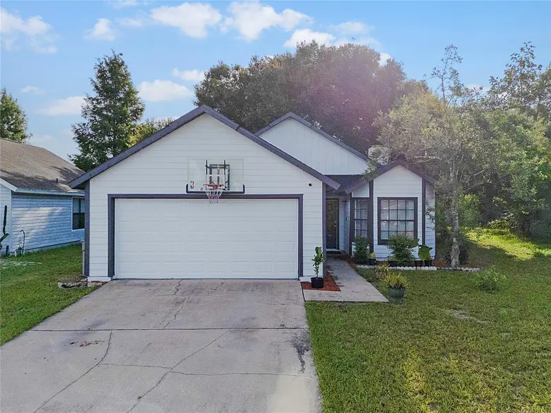 555 Swallow Ct, FL