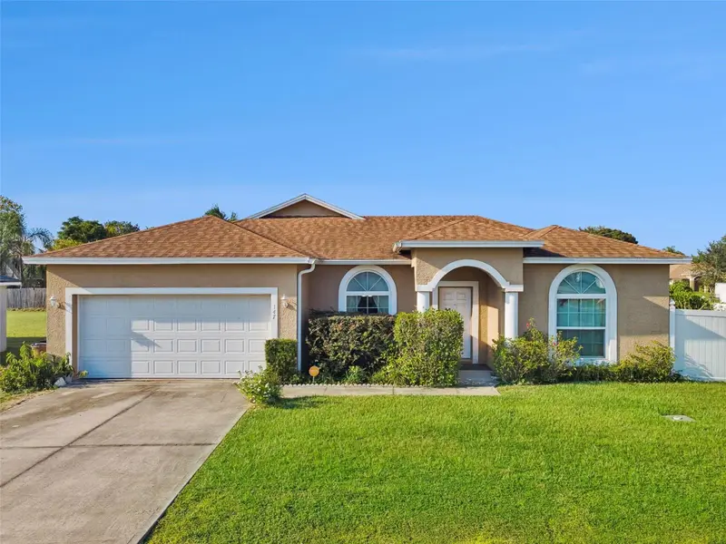 147 Dorchester Ct, FL