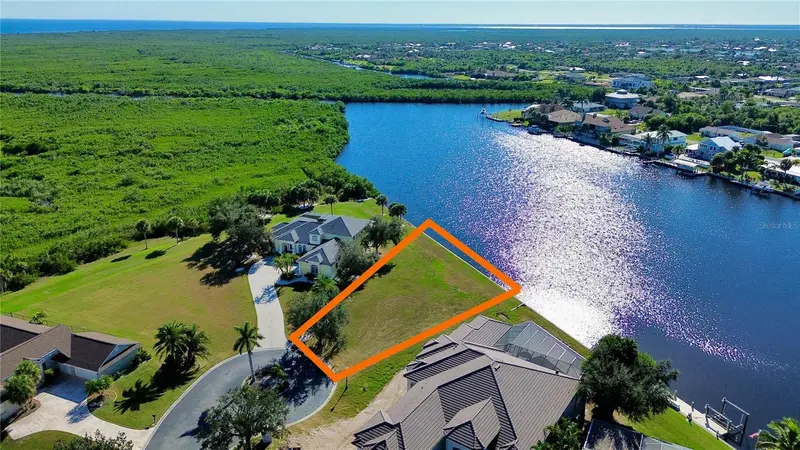 4361 Point Ct, FL