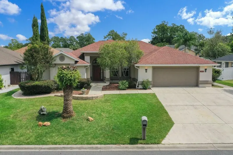 2310 Se 22nd Loop, FL