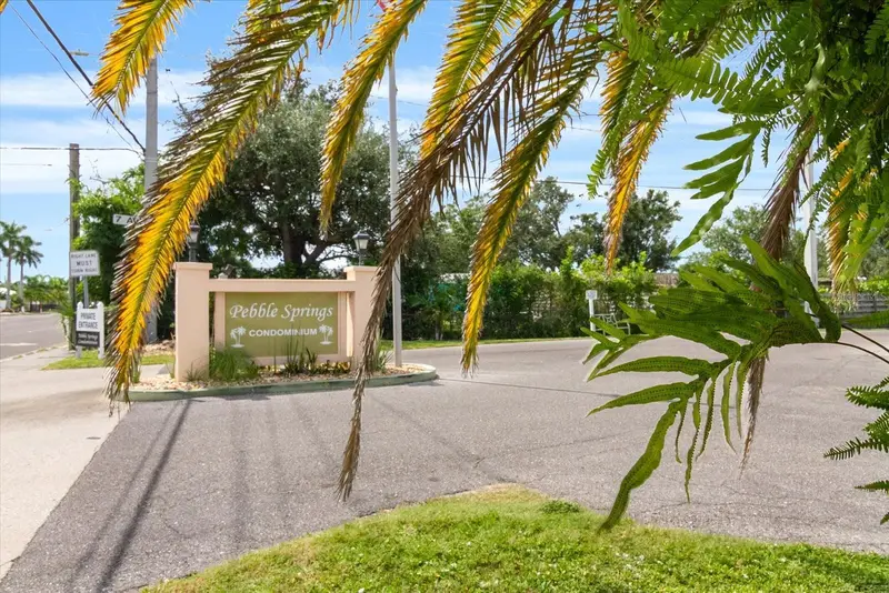 6108 7th Ave W #6108, FL