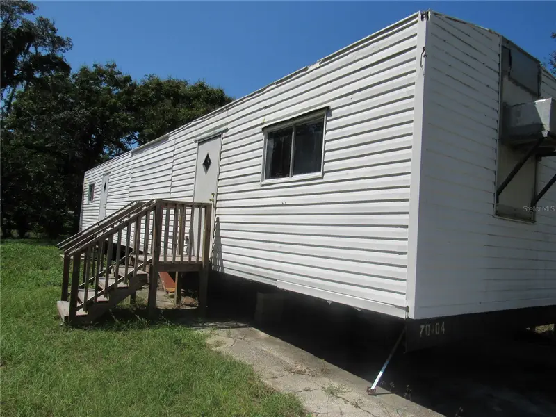 1950 Se 185th Ter, FL