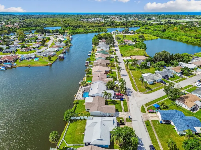 3222 Jackson Dr, FL