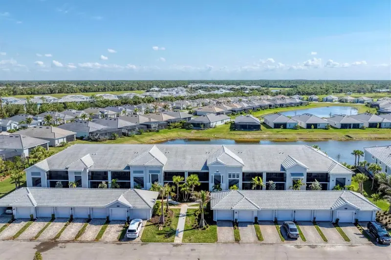 14184 Heritage Landing Blvd #516, FL