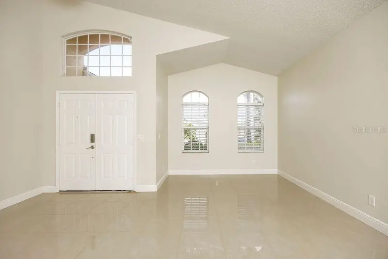 13230 Luxbury Loop, FL