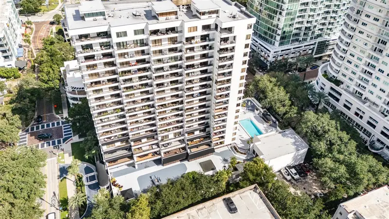 530 E Central Blvd #1802, FL