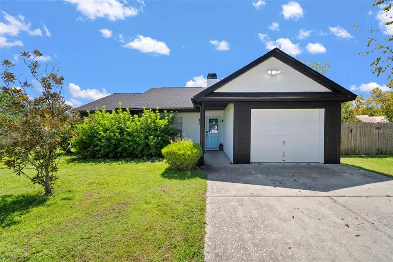4613 N Country Hills Ct, FL
