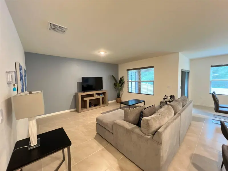 1056 Brooklet Dr, FL