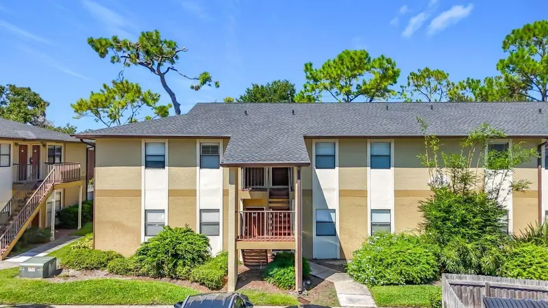 10199 Sailwinds Blvd S #201, FL
