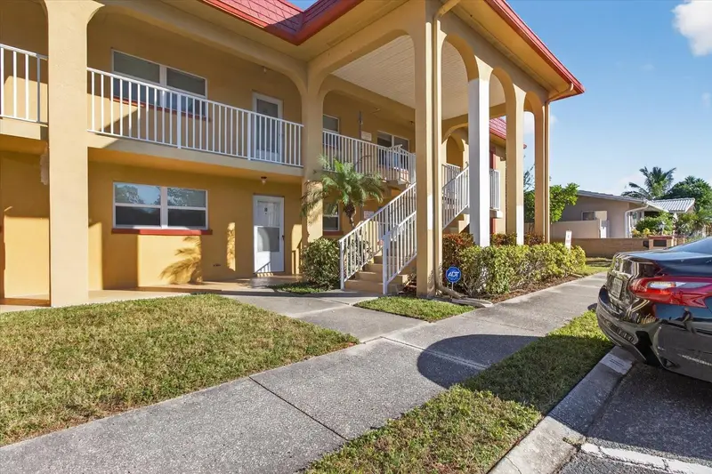 1301 S Hercules Ave #22, FL