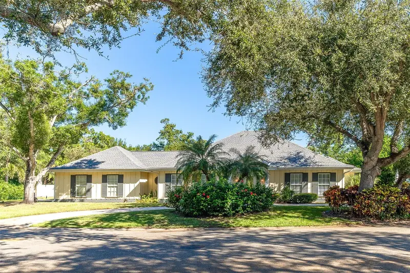 12 Golf View Dr, FL