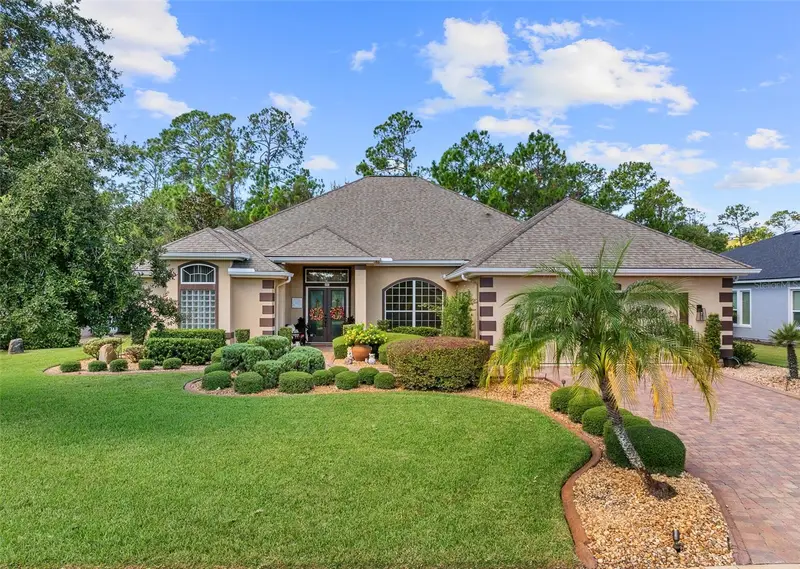 945 Stone Lake Dr, FL