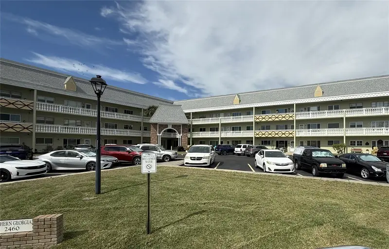 2460 Canadian Way #48, FL