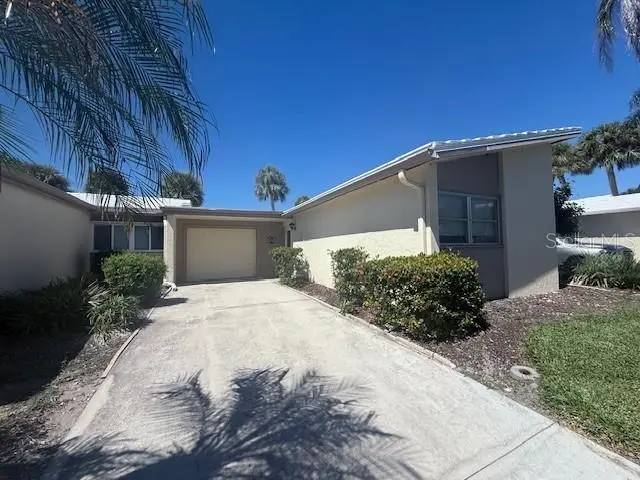 143 Whispering Sands Dr #N/A, FL