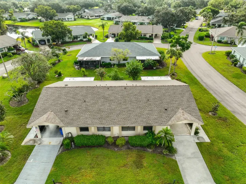 2122 Hereford Dr #511, FL