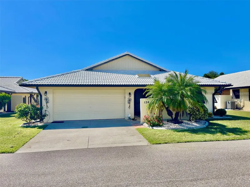 126 Sandstone Cir, FL