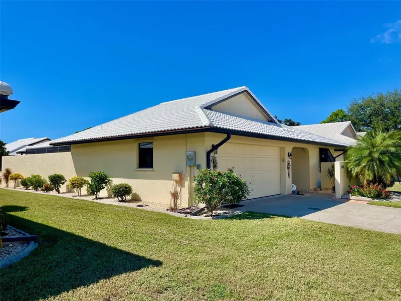 126 Sandstone Cir, FL