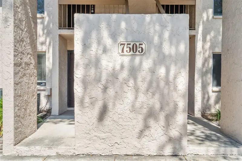 7505 Pitch Pine Cir #119, FL