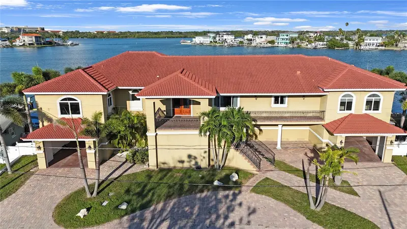 736 Pruitt Dr, FL