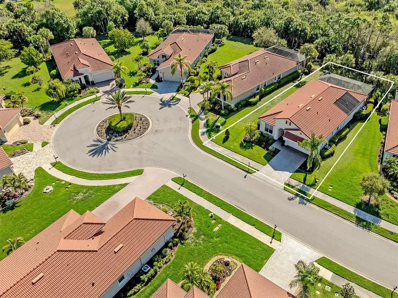 500 Padova Way, FL