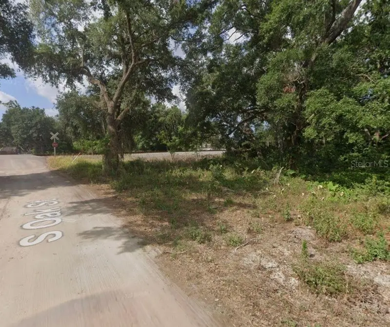 S Oak St, FL