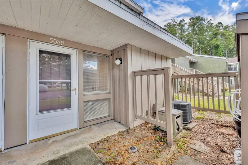 5089 Eaglesmere Dr #D09, FL
