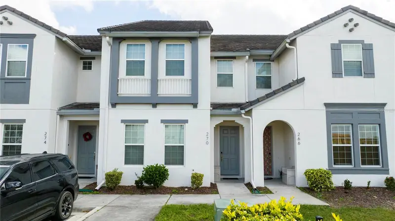 270 Captiva Dr, FL