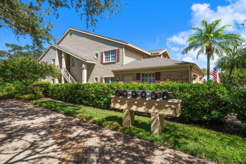 75 Pelican Pl, FL