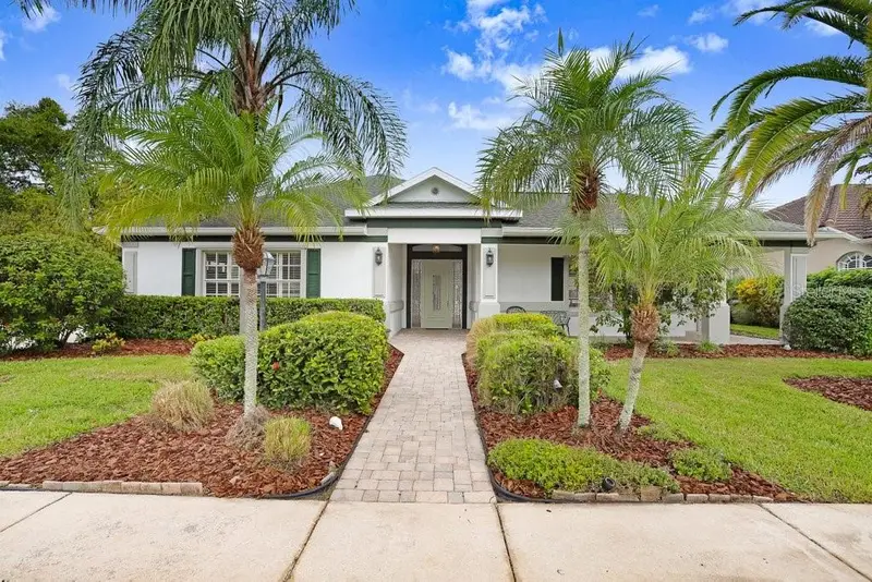 12009 Brewster Dr, FL
