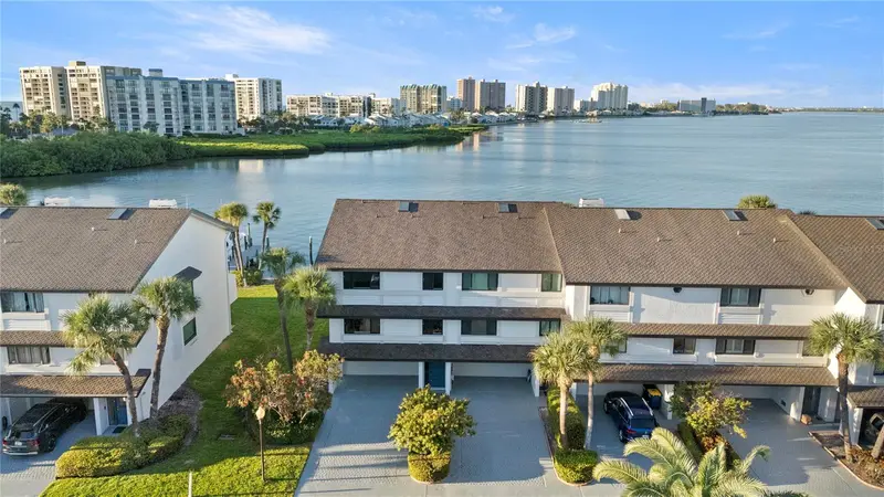 150 Marina Del Rey Ct, FL