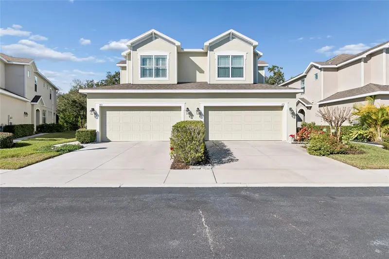 483 Harbor Springs Dr, FL