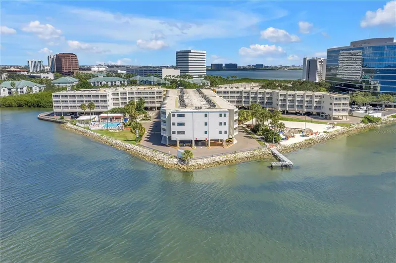 2506 N Rocky Point Dr #272, FL