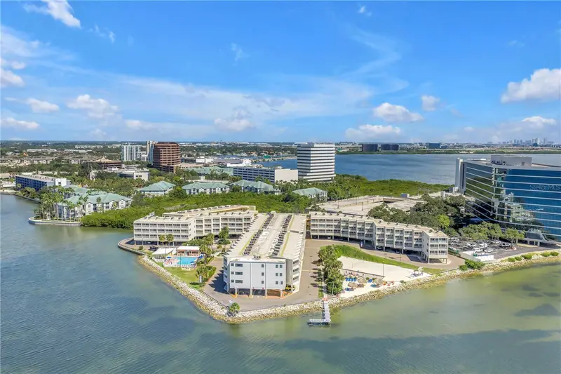 2506 N Rocky Point Dr #272, FL