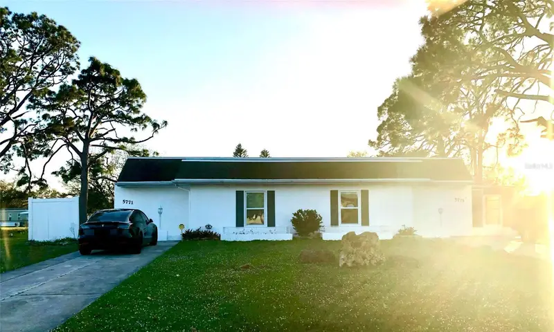 5771 Gallatin Ln, FL