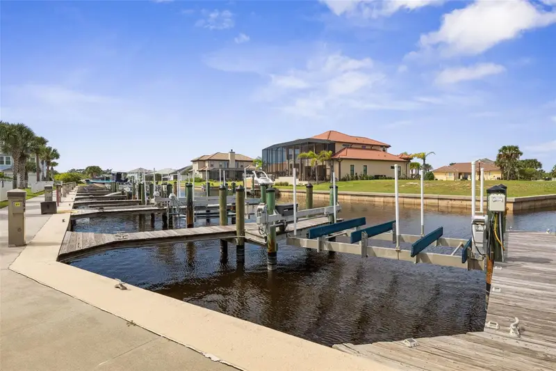 2703 Morning Light Ct, FL