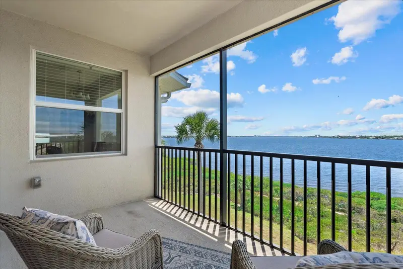 1030 Tidewater Shores Loop #406, FL