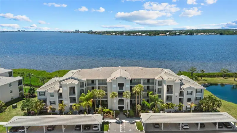 1030 Tidewater Shores Loop #406, FL