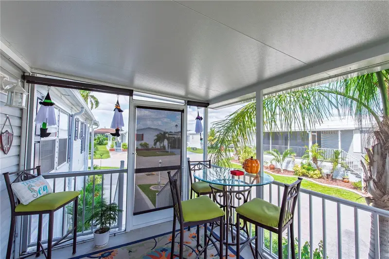 49 Windmill Blvd, FL