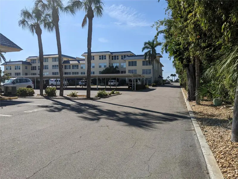 3806 Gulf Of Mexico Dr #C208, FL