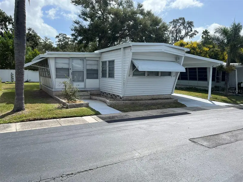 1040 Main St #193, FL