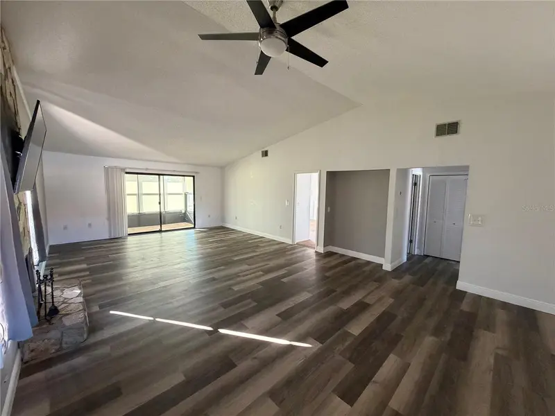 9980 Eagles Point Cir #3, FL