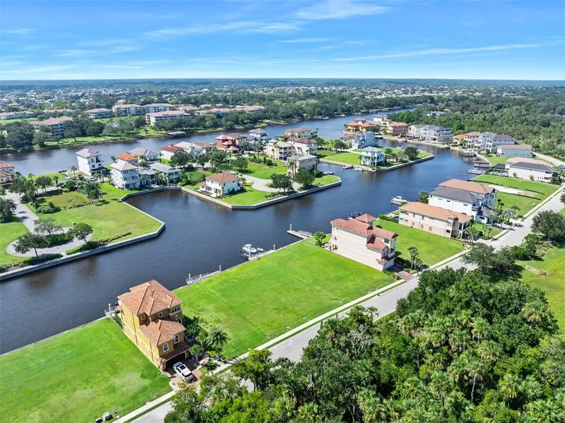 278 Harbor Village Pt N, FL