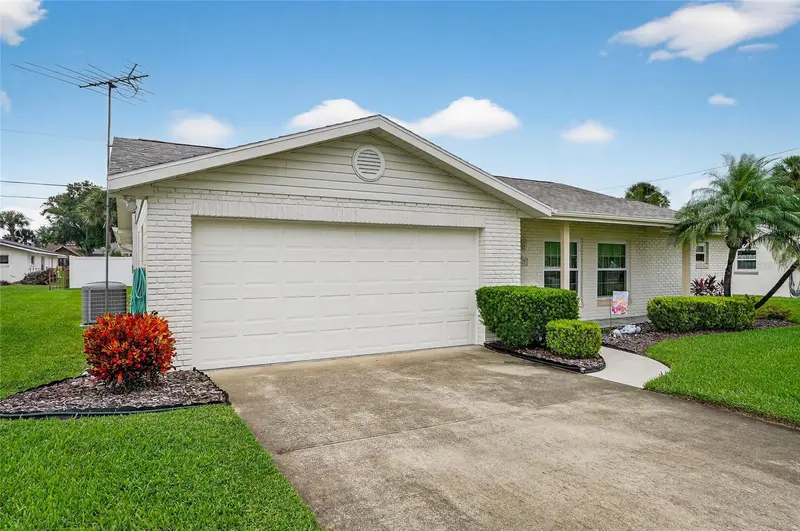 1125 Sunland Rd, FL