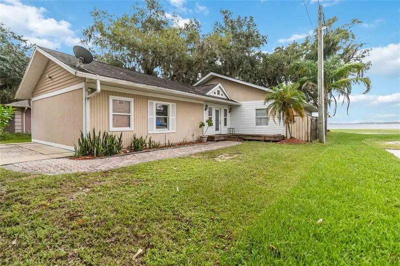 6210 Alligator Lake Shr E, FL