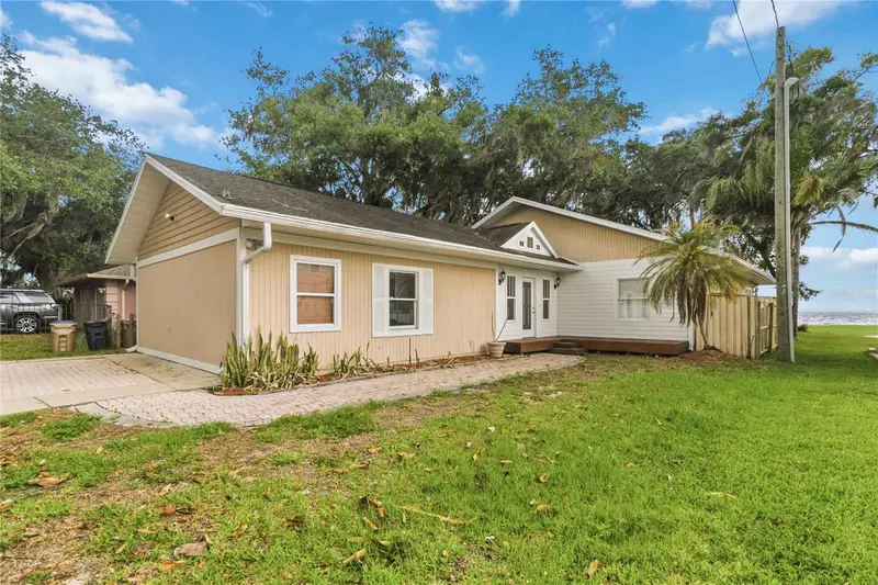 6210 Alligator Lake Shr E, FL